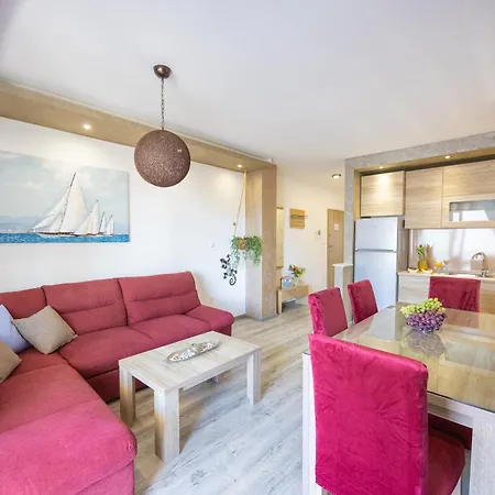 Apartament Ivan *
