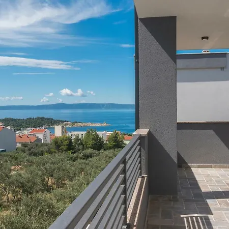 Apartment Johanan Makarska